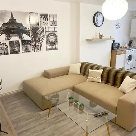 APPARTEMENT CHALEUREUX Wifi et parking gratuit Givet Extérieur photo