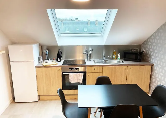 Appartement Chaleureux Wifi Et Parking Gratuit