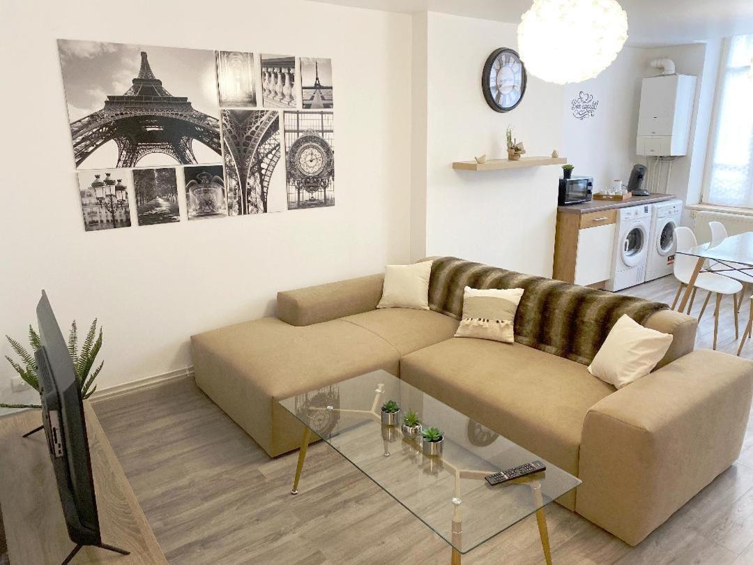 Apartment Chaleureux Wifi Et Parking Gratuit *